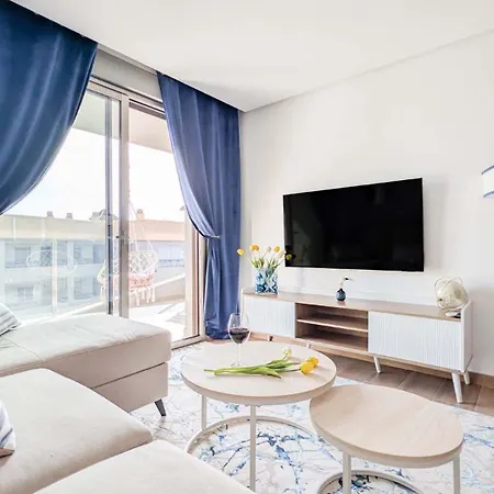 Sail & Sun